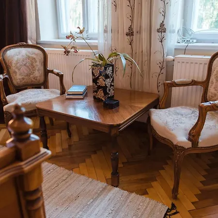 Pretty And Warm With Excellent Location شقة