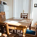 Pretty And Warm With Excellent Location Апартаменты Львов