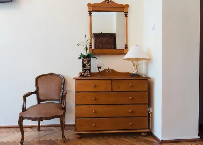 Appartement Pretty And Warm With Excellent Location *