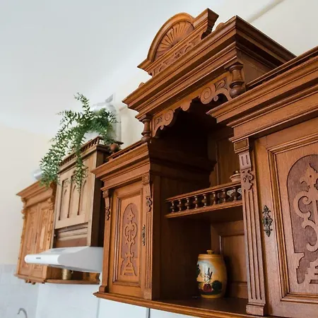 Daire Pretty And Warm With Excellent Location Lviv