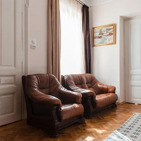 Daire Pretty And Warm With Excellent Location