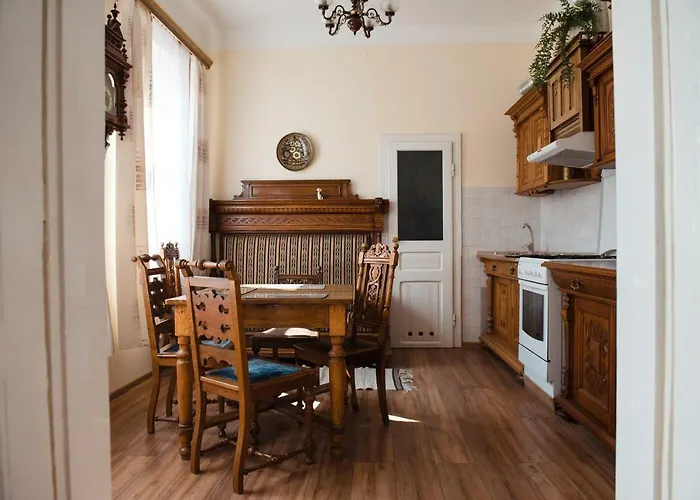 Pretty And Warm With Excellent Location Daire