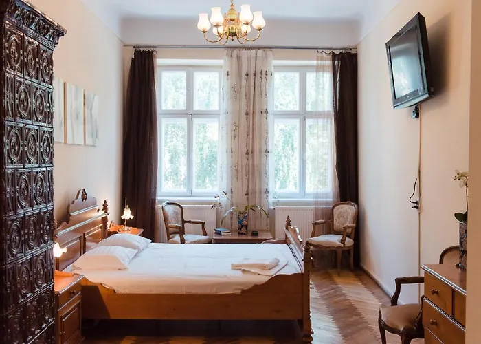 Pretty And Warm With Excellent Location * Lviv